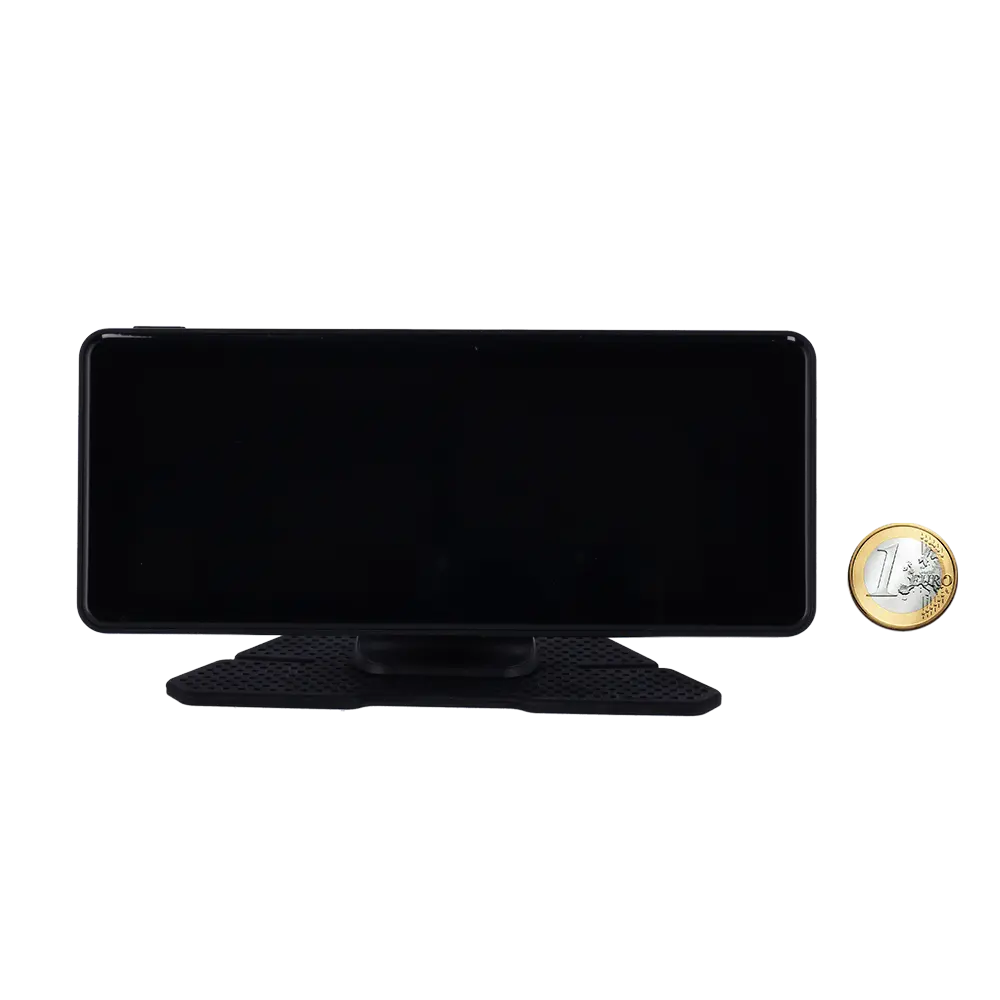 CAR-MONITOR-686_1.webp